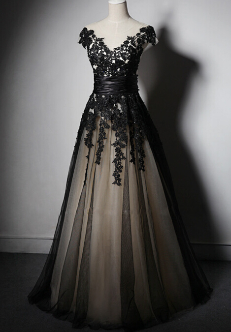 beautiful black evening gowns with sleeves