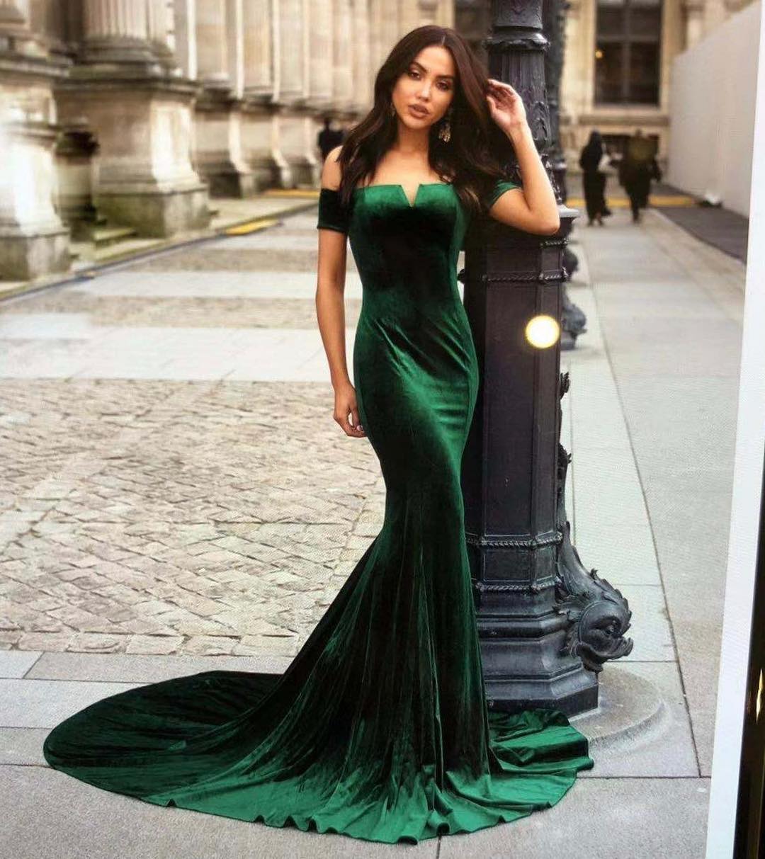 emerald party dress